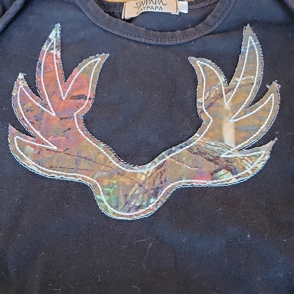 Hunting themed black onesie/boodysuit - Picture 3 of 3